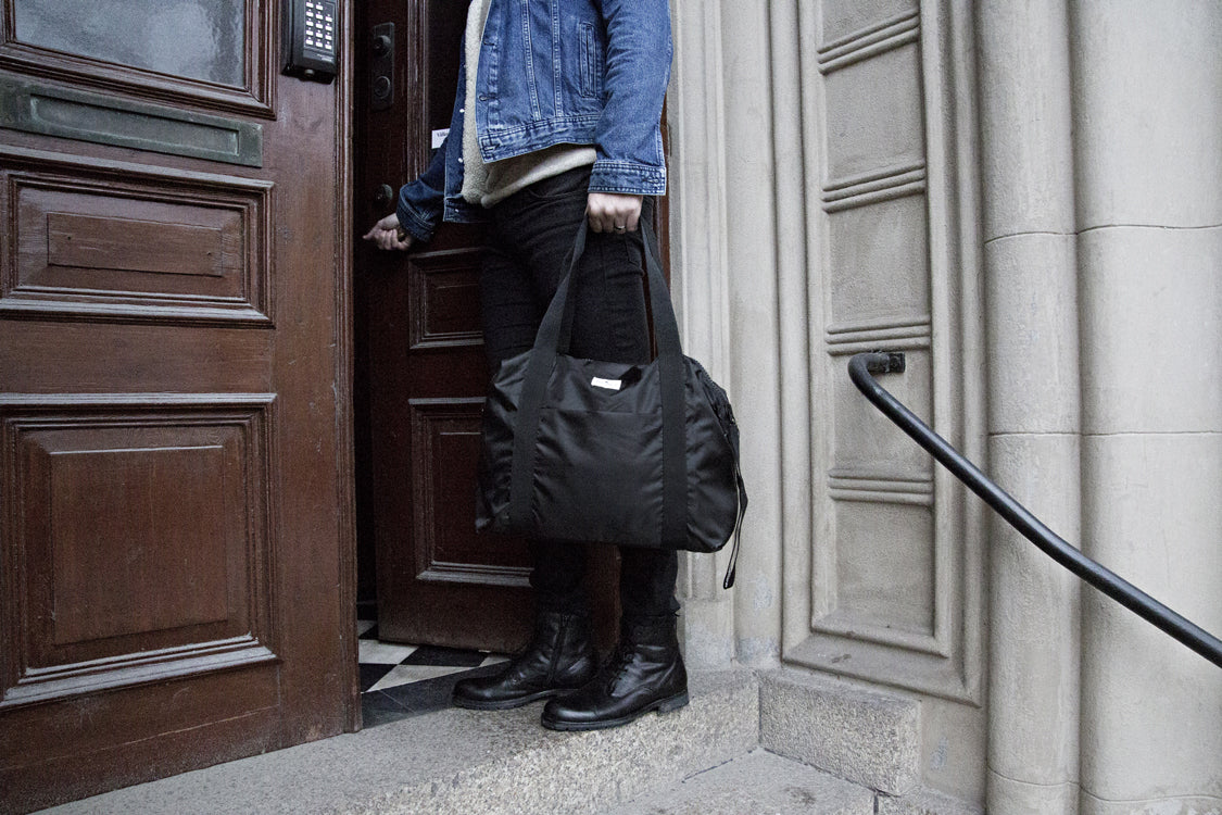 チェンジングバッグ - Brilliant Black