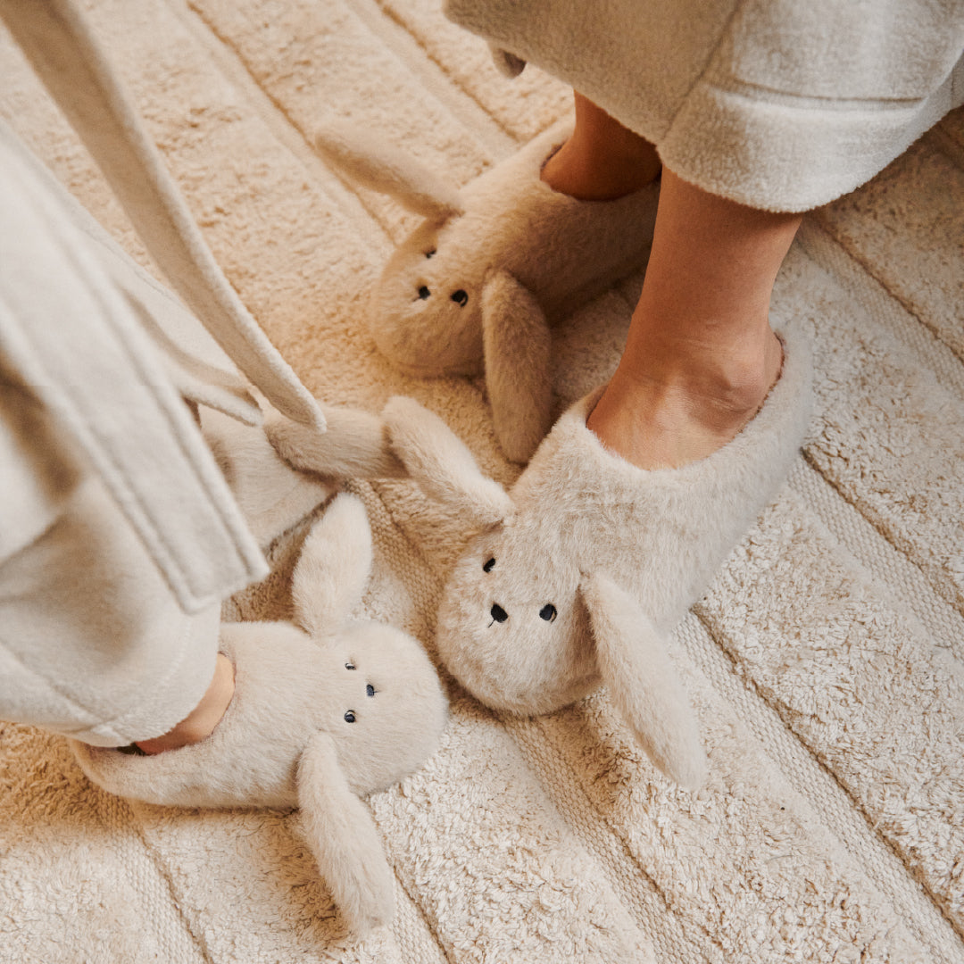 Aviaja Reindeer Slippers -  Rabbit ラビット