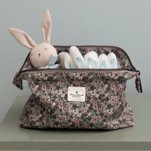 ブリンキー バニー - Belle