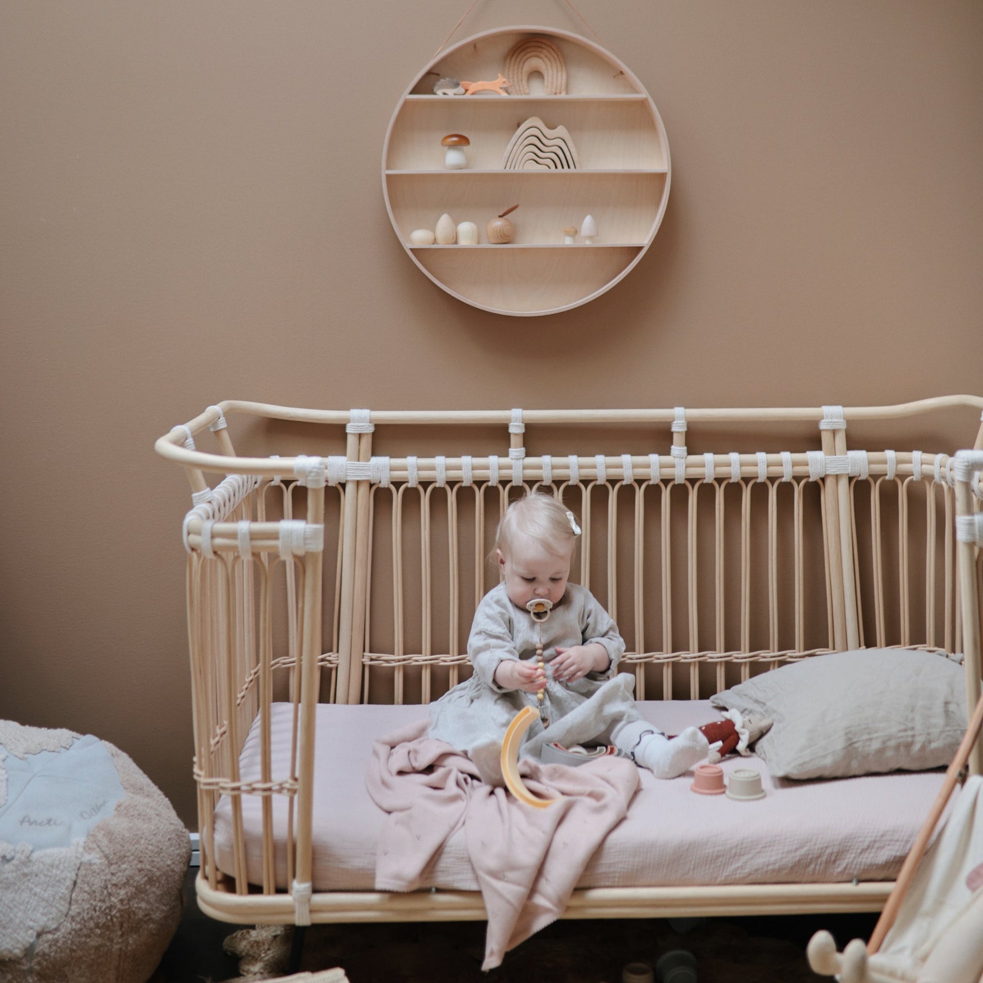 人気　子供　赤ちゃん　ベビー　ママ　パパ　 乳児　便利　ブランド　おすすめ　北欧　　シンプル【mushie Japan公式】ムシエ ブランケット ニット ひざ掛け かわいい おしゃれ 赤ちゃん オーガニックコットン コットン 綿 ベビー 毛布 出産祝い ギフト プレゼント Knitted Baby Blanket　可愛い　プレゼント　ギフト　ピンク