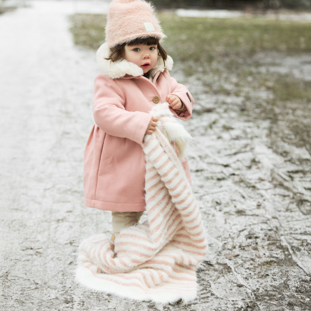 ファーリー ニット ブランケット - Feded Rose