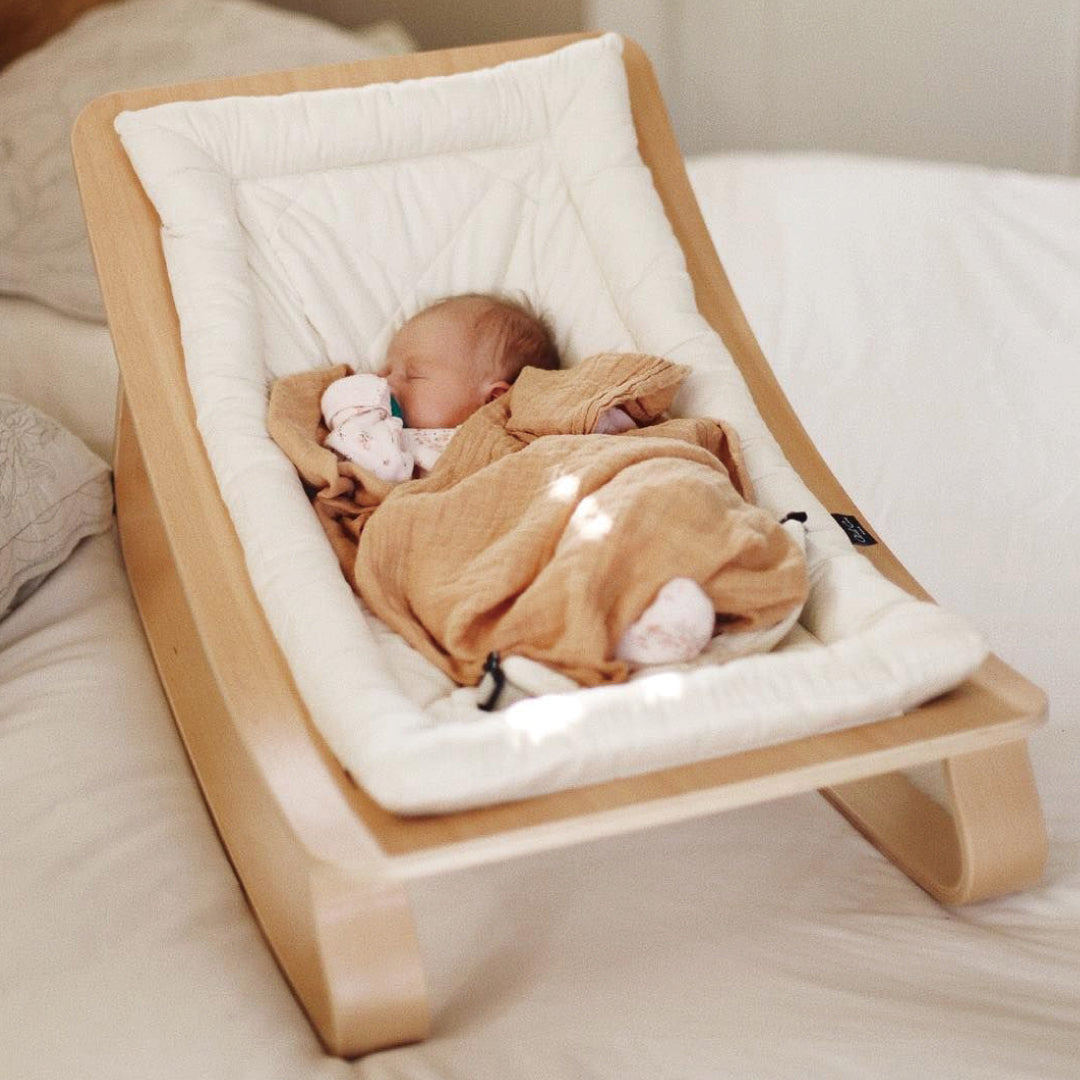 LEVO ベビーロッカー オーガニック　ホワイト