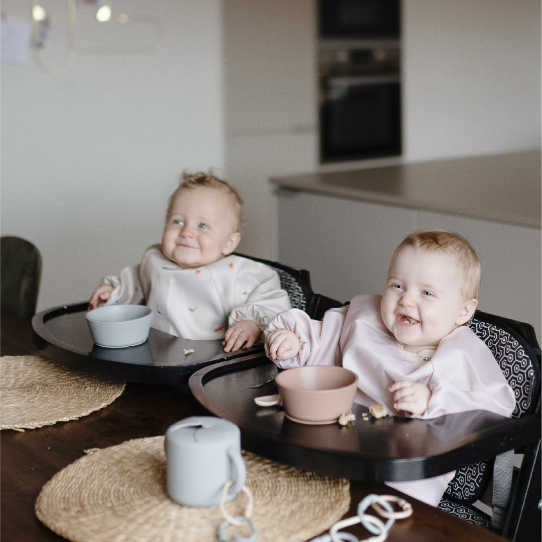 長袖 お食事エプロン Dinosaurs