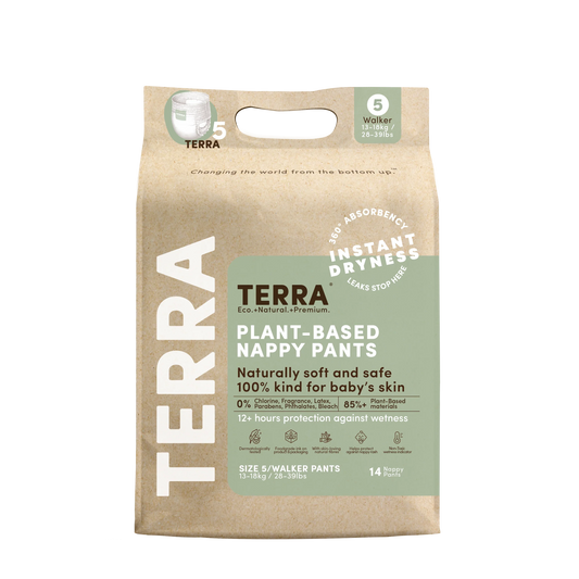 ナチュラルデザインのパンツおむつパッケージ